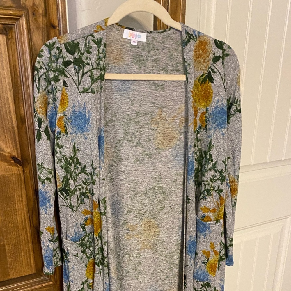 Lularoe xs Sarah long cardigan - soft material - new with tags